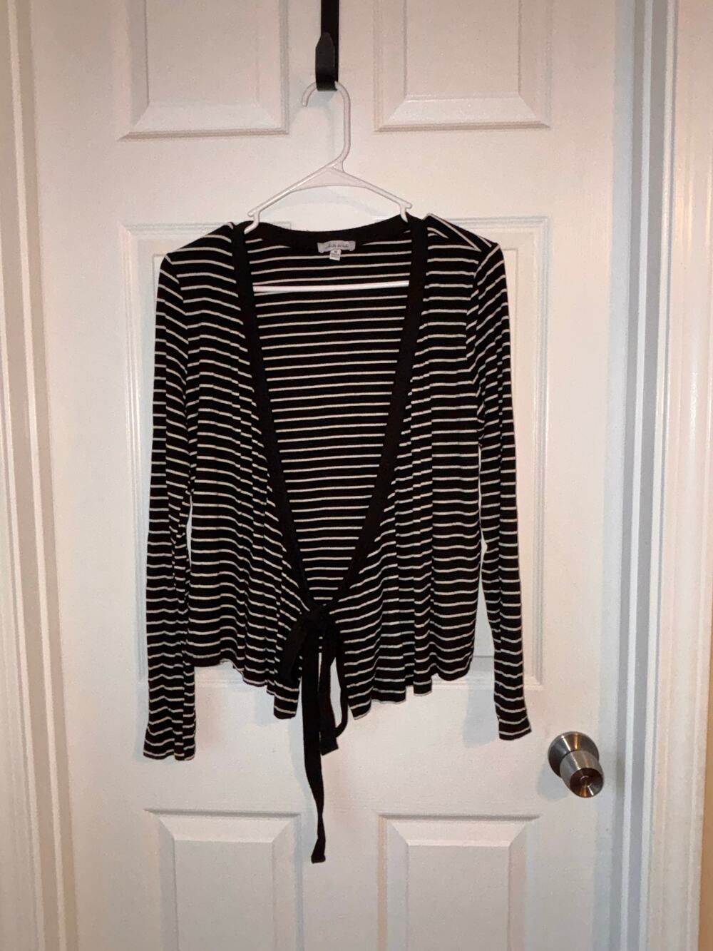 White Birch Women’s Medium Black White Striped Tie Front Cardigan Long Sleeve